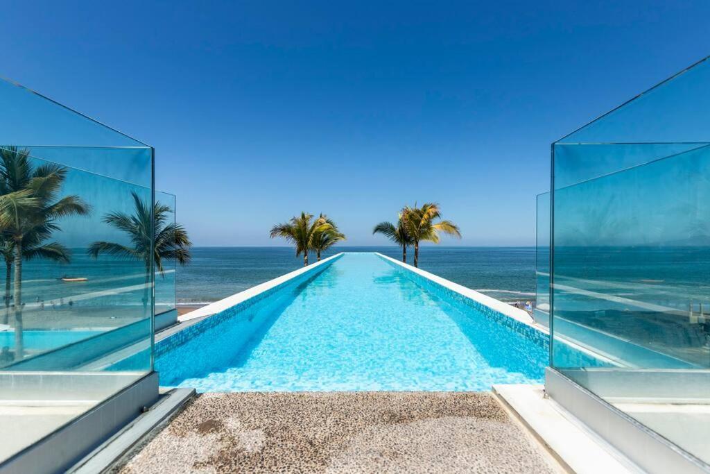 Harbor 7010 By Moikkarentals Beachfront 600Mb Wifi Puerto Vallarta Luaran gambar