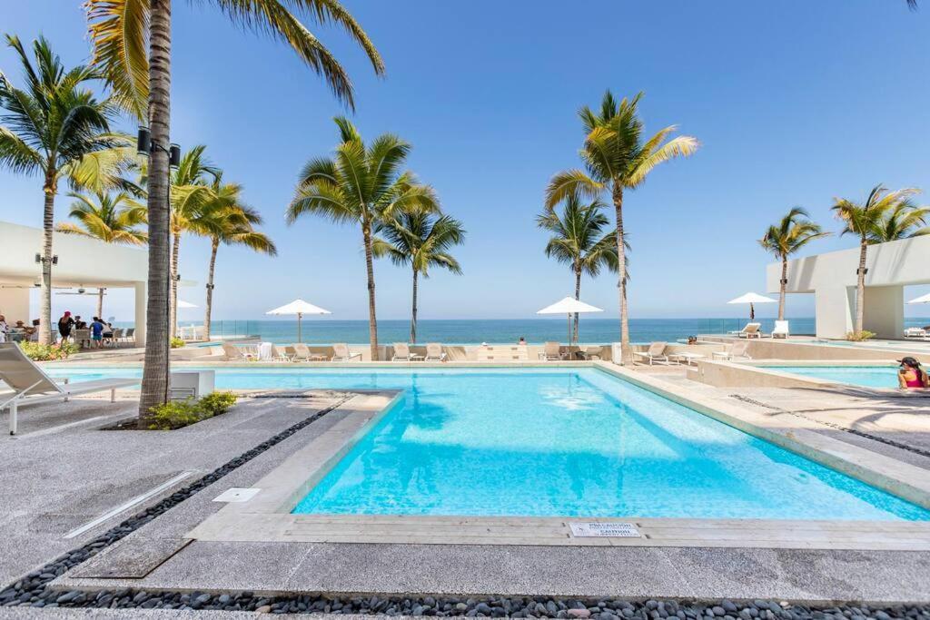 Harbor 7010 By Moikkarentals Beachfront 600Mb Wifi Puerto Vallarta Luaran gambar