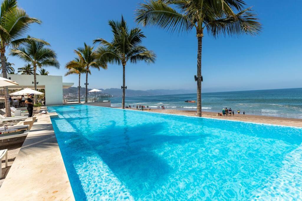 Harbor 7010 By Moikkarentals Beachfront 600Mb Wifi Puerto Vallarta Luaran gambar