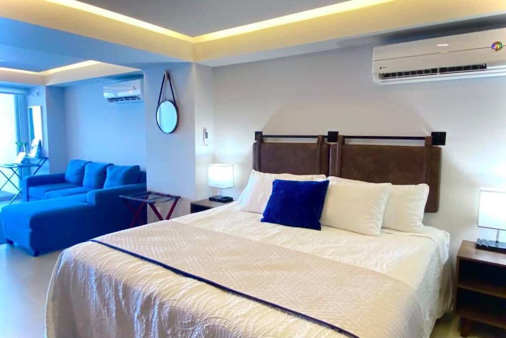 Harbor 7010 By Moikkarentals Beachfront 600Mb Wifi Puerto Vallarta Luaran gambar